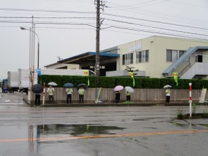 入善営業所前　立証活動